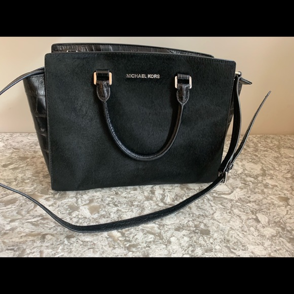 Michael Kors black cow-hair and patten! Like new! - Picture 8 of 8